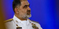 عکسی از فرمانده بلندپایه ارتش در مناطق سیل زده سیستان و بلوچستان