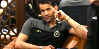 ستاره سابق پرسپولیس؛ سمبل تصمیمات اشتباه/ آخر و عاقبت «عیسی آل کثیر» در فوتبال ایران...