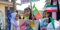 تصاویر حضور دهه نودی ها در راهپیمایی 22 بهمن شهر آمل