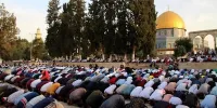 تصاویر عجیب از نصب نرده‌های آهنی مقابل ورودی‌های مسجدالاقصی + فیلم