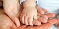 طلبه دهه شصتی برای بار چهاردهم پدر شد