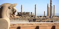 تخت جمشید در دوره قاجار/ عکس