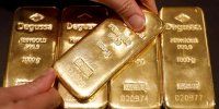گذر طلای جهانی از ۲۵۰۰ دلار برای اولین بار
