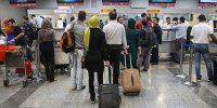 ببینید | حرکت جالب در لحظه سال تحویل در فرودگاه مهرآباد