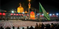 ببینید | حضور آقارشید در چایخانه حرم امام رضا(ع) و خدمت به زائران