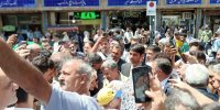 ببینید | شوخی یک شهروند با عمل زیبایی احمدی نژاد