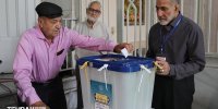 ببینید | صف طولانی مسجدالنبی تهران در دقایق قبل پایان رای گیری