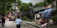 ببینید | نتیجه فاجعه‌بار پارک کردن خودرو در کنار ریل قطار!