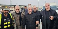 ببینید | حضور اسکندر مومنی با عبای طلایی در مرز شلمچه؛ لباس محلی بر تن وزیر کشور