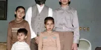 عکس | تصویری تاریخی از رهبر انقلاب در کنار اولین فرزندشان