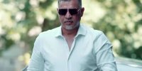 عکس‌| برخورد گرم علی دایی با اهالی اکباتان؛ ذوق‌زدگی یک کودک از دیدار با شهریار