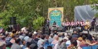 عکس | لیلا حاتمی بر سر مزار مادرش زری خوشکام؛ آرام گرفتن در کنار علی حاتمی