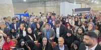 تصاویر | مسعود پزشکیان هنگام سلفی گرفتن از خودش و هوادارانش