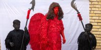 تصاویر | کاروان نمادین لشکر جن‌ها در نوش آباد کاشان!