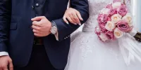 عکس | عروسی یک زوج شیرازی در هولناک‌ترین مکان ممکن در ارتفاع ۴۰۰ متری