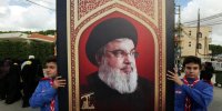 عکس | سنگ مزار سیدالشهدای مقاومت، سید حسن نصرالله به خط استاد نجابتی