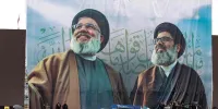 عکس | پرواز جنگنده‌های رژیم اسرائیل بر فراز مراسم تشییع پیکر سید حسن نصرالله در جنوب بیروت