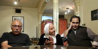 رضا داوودنژاد کنار «مامان اتی» آرام می‌گیرد