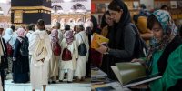 خبرهایی از مجازات حاجی‌ها، فروش نمایشگاه کتاب و سفر ۲ جهانگرد به ایران