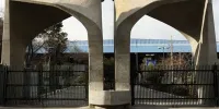 بازگشت استاد اخراج شده به دانشگاه تهران/ عکس