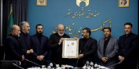 نشان درجه یک هنری به یک بازیگر اهدا شد/قدردانی از هنرمندی انقلابی