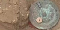 کشف طلا و جواهرات باستانی از تپه ۲۰۰۰ ساله/ عکس