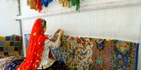 فروش فرش‌های هند و پاکستان به‌نام فرش ایرانی در بازارهای جهانی؛ کاهش ۹۰ درصدی صادرات فرش ایران/ ربات‌ها چه بلایی سر هنر اصیل آوردند؟