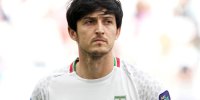 عکس‌| دورهمی سردار آزمون با خواننده معروف