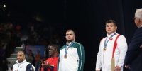 عکس | میرزازاده با برنز المپیک مقابل برج ایفل