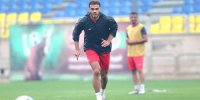 اوستون اورونوف در آستانه تمدید قرارداد با پرسپولیس