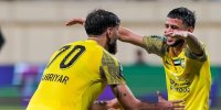 عکس| گلزنان پرسپولیس و استقلال در حریم گل‌محمدی