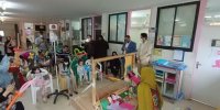 اجرای تئاترِ کوچکِ «گل اومد بهار اومد» برای کودکان بیمار