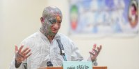 تتلو در زندان قرآن می‌خواند، روزه می‌گیرد و تلویزیون می‌بیند
