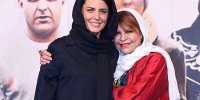 چهره ماتم‌زده لیلا حاتمی در مراسم تشییع مادرش