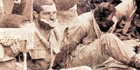 این مرد خلبان مخصوص بالگرد اشرف پهلوی بود /زندان شبیه اصطبل اسب بود/دست و پای اسراء را غل و زنجیر کردند