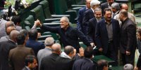این عکس از پزشکیان در مجلس، پربازدید شد