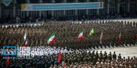 تصاویری از تیپ سربازان طلبه در یک مراسم /فرمانده کل سپاه هم بود