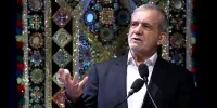 روزنامه اصولگرا: اطرافیان رئیس‌جمهور می‌خواهند از او اپوزیسیون بسازند؛ به همین دلیل، پزشکیان متن‌های تهیه‌شده برای سخنرانی‌هایش را نمی‌خواند