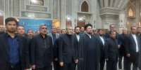 ادای احترام سرپرست و مدیران وزارت خارجه به مقام شامخ امام (ره)