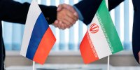 روابط اقتصادی توأمان با بلوک شرق و غرب به اقتصاد کشور کمک می کند