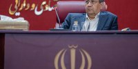 ناتوانی دولت در ایجاد تناسب میان هزینه ها و دریافتی های کارکنان دولت