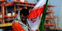 استمرار روند رشد اقتصادی/ وزارت نفت پرچم سرمایه‌گذاری خارجی را هم بالا برد