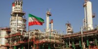حریق جزئی در لوله‌های خارج از سرویس پالایشگاه آبادان مهار شد