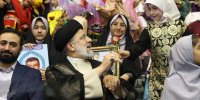 رئیس جمهور در جمع دختران آرمانی | تصاویر