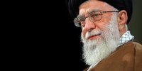حضور رهبر انقلاب در منزل رئیس‌جمهور شهیدحجت‌الاسلام‌والمسلمین رئیسی