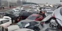 تصادف شدید علت ترافیک سنگین در اتوبان آزادگان  +  عکس | ببینید خودروی پژو به چه وضعیتی درآمده است