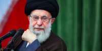بیت شعر زیبایی که رهبر انقلاب در دیدار شاعران خواندند