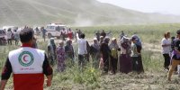 لحظه به آغوش کشیده شدن «یسنا» توسط مادرش + فیلم