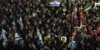 کلیپ پخش شده از سوی گردان‌های القسام، چطور شهرک نشینان را به خیابان کشاند؟+ فیلم
