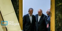 گفتگو یکی از نیازهای روز ما